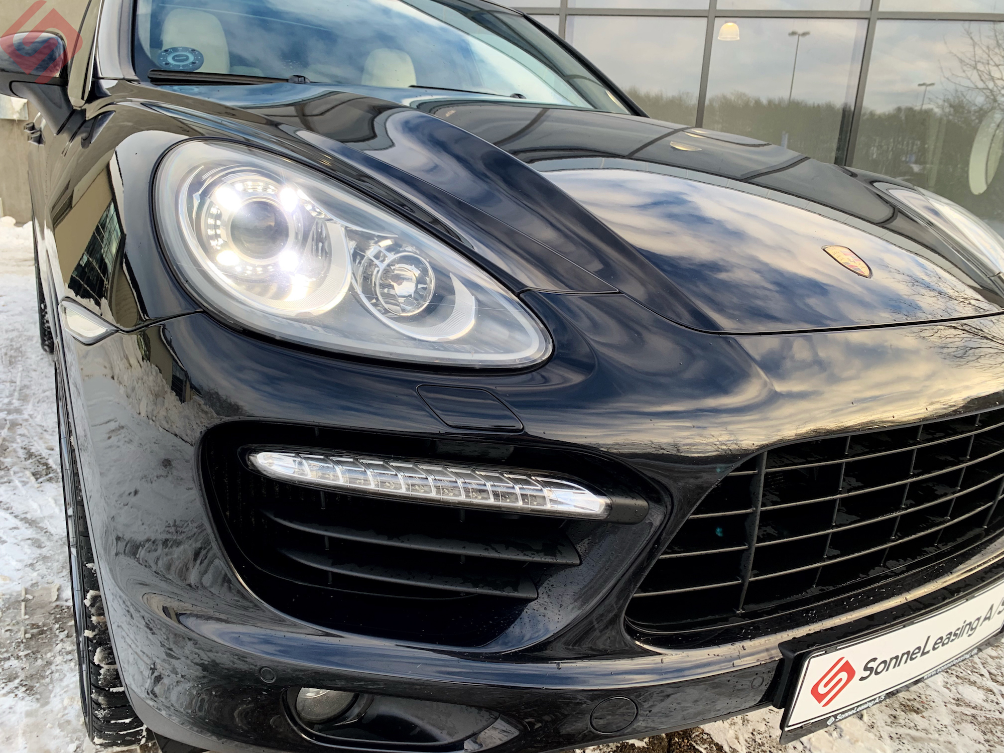 Porsche Cayenne Turbo 9 – SonneLeasing