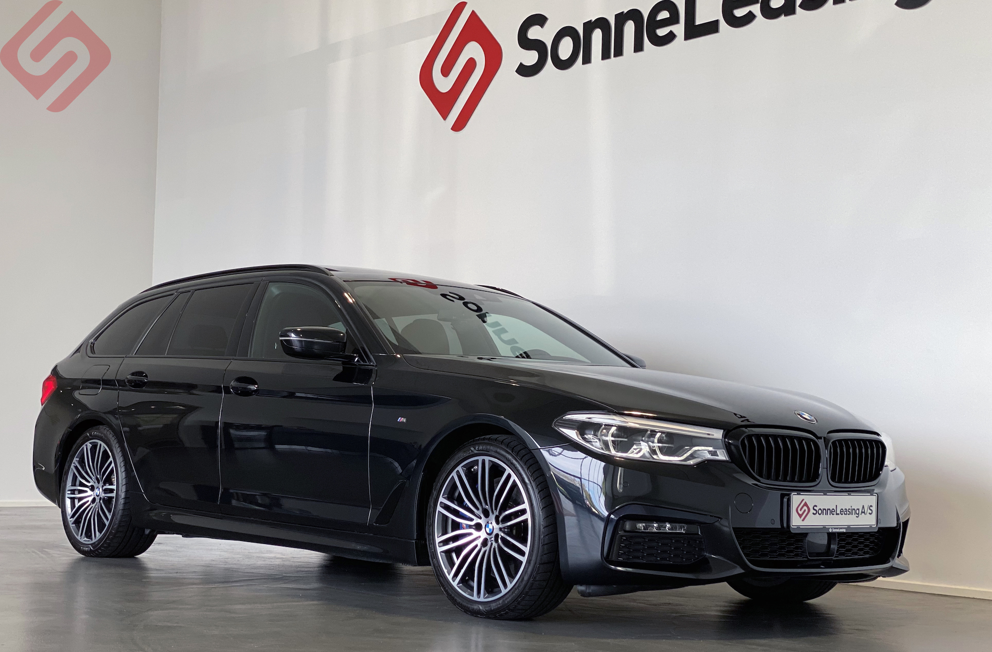 BMW 540d XDrive Touring SonneLeasing