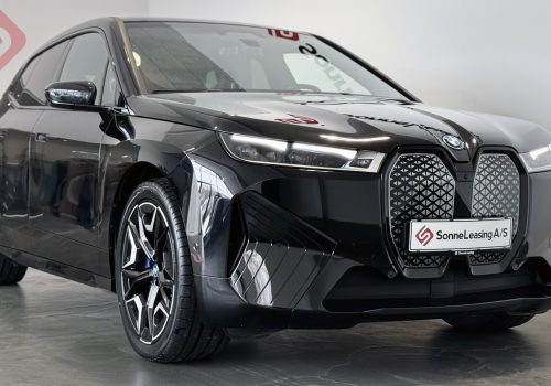 BMW iX xDrive40 3