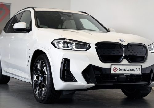 BMW iX3 Charged Plus 3